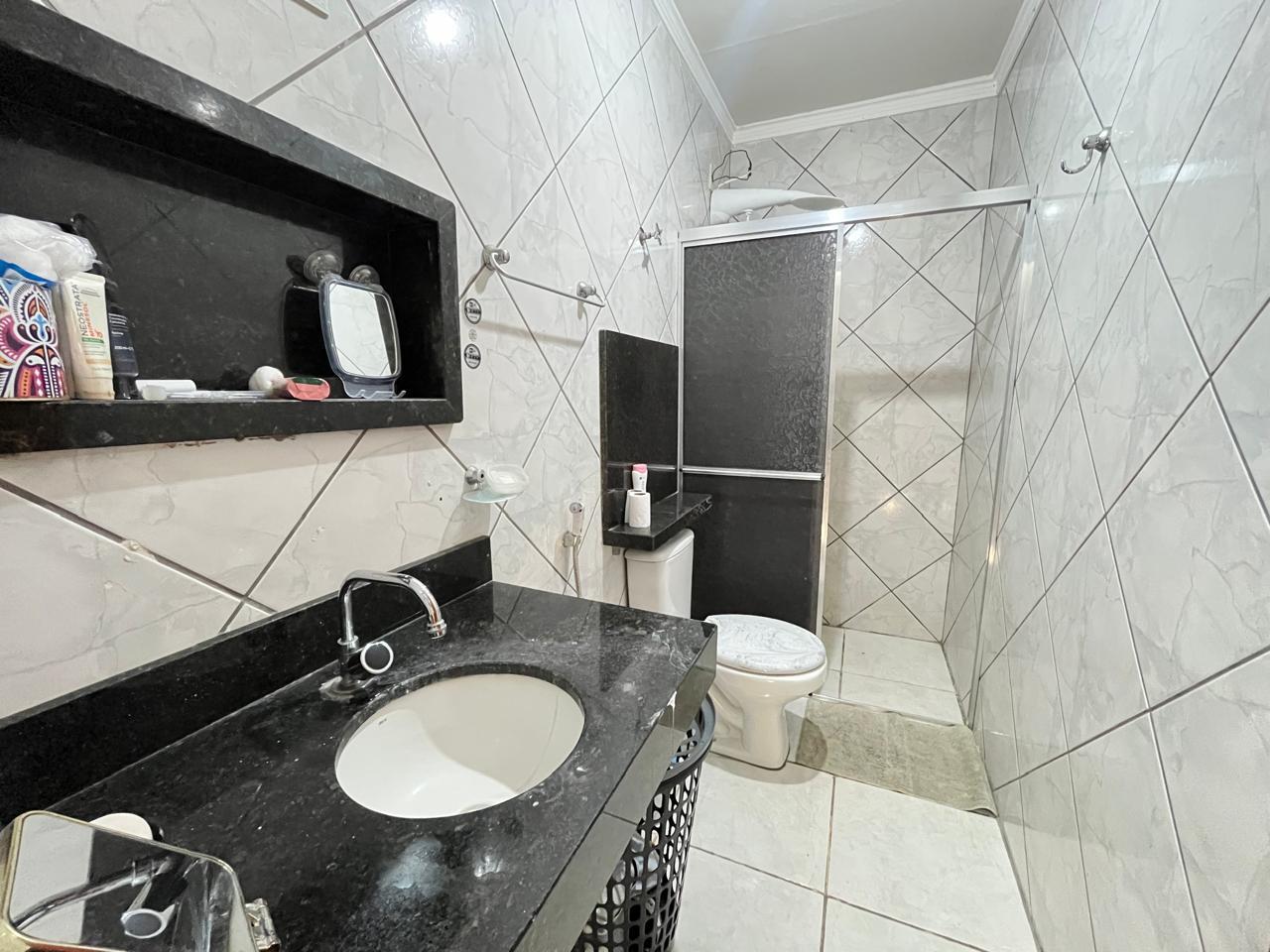 Casa à venda com 4 quartos, 2 suítes, 4 vagas e 245m² no Coophamat, Campo Grande (MS) — foto 8 de 27