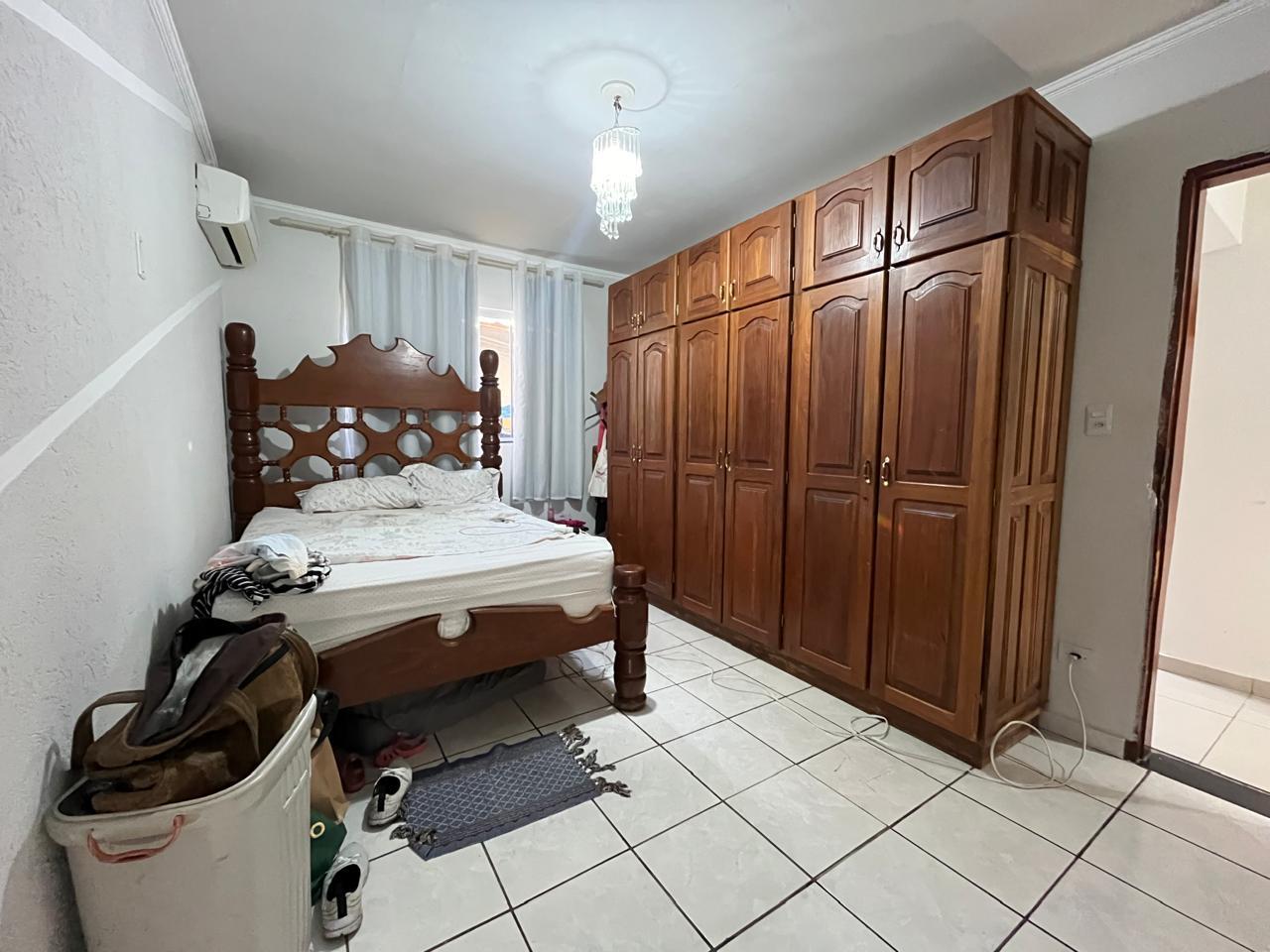 Casa à venda com 4 quartos, 2 suítes, 4 vagas e 245m² no Coophamat, Campo Grande (MS) — foto 10 de 27