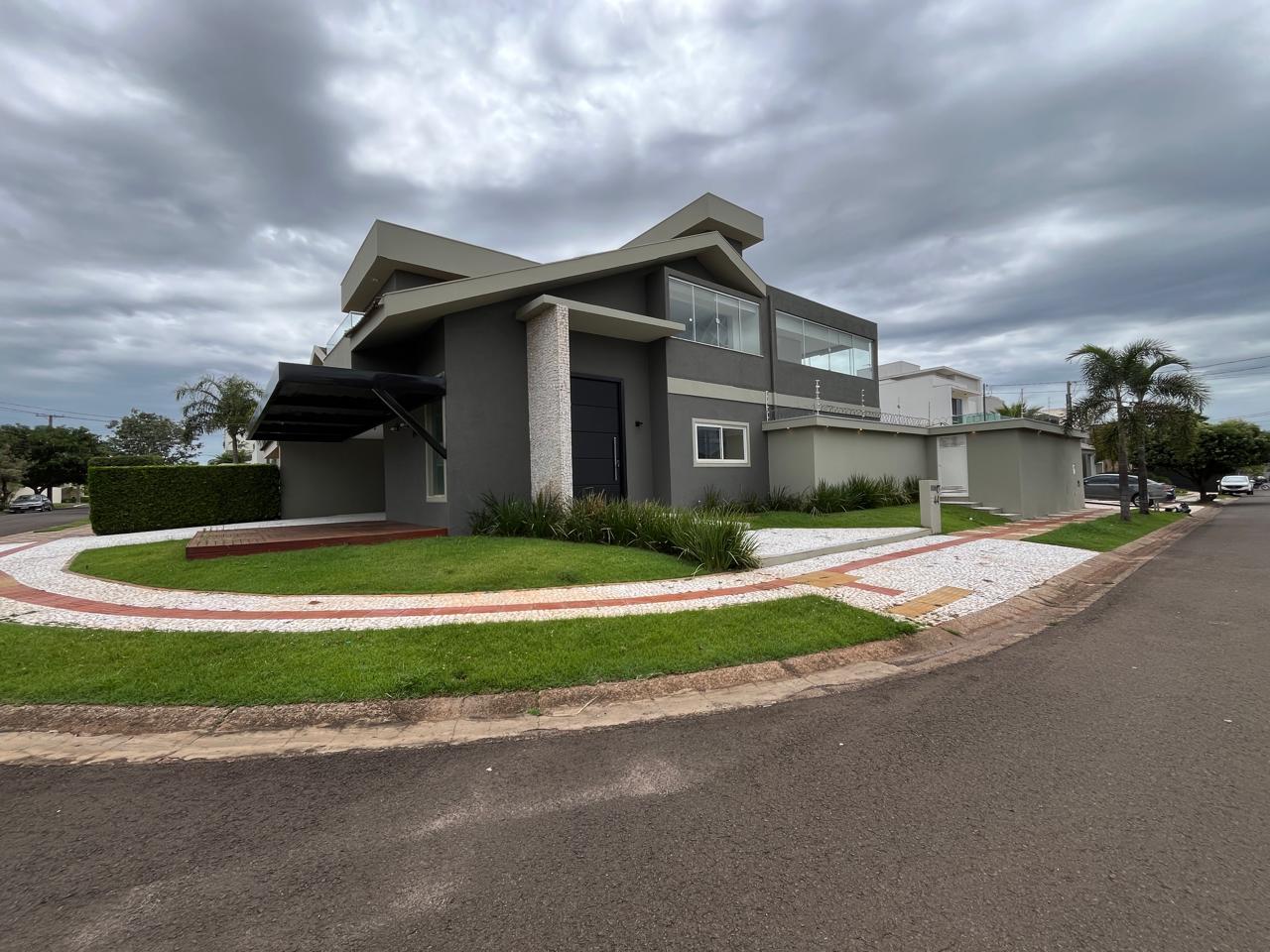 Casa à venda com 4 quartos, 4 suítes, 4 vagas e 301m² no Residencial Damha II, Campo Grande (MS) — foto 2 de 30
