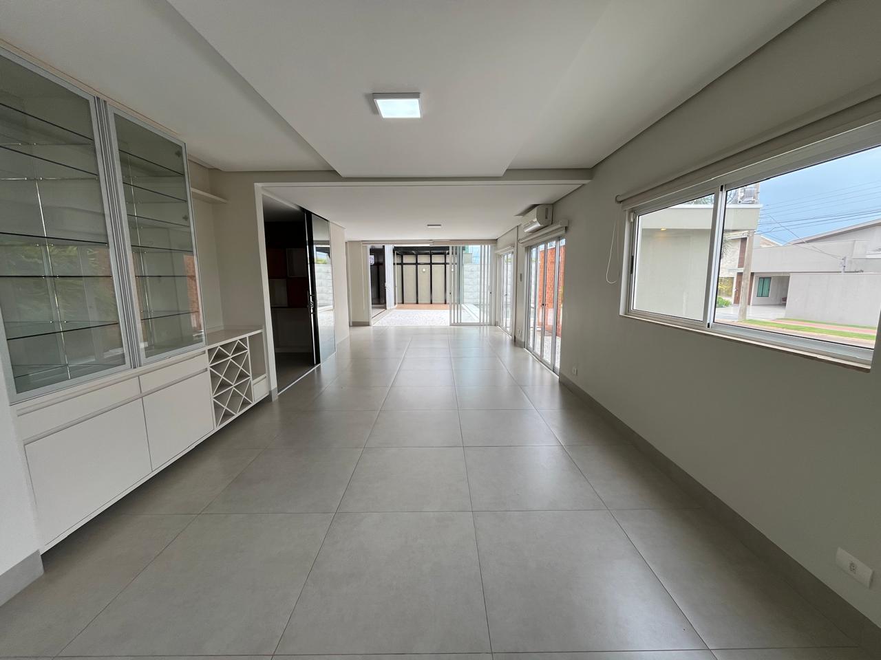Casa à venda com 4 quartos, 4 suítes, 4 vagas e 301m² no Residencial Damha II, Campo Grande (MS) — foto 4 de 30