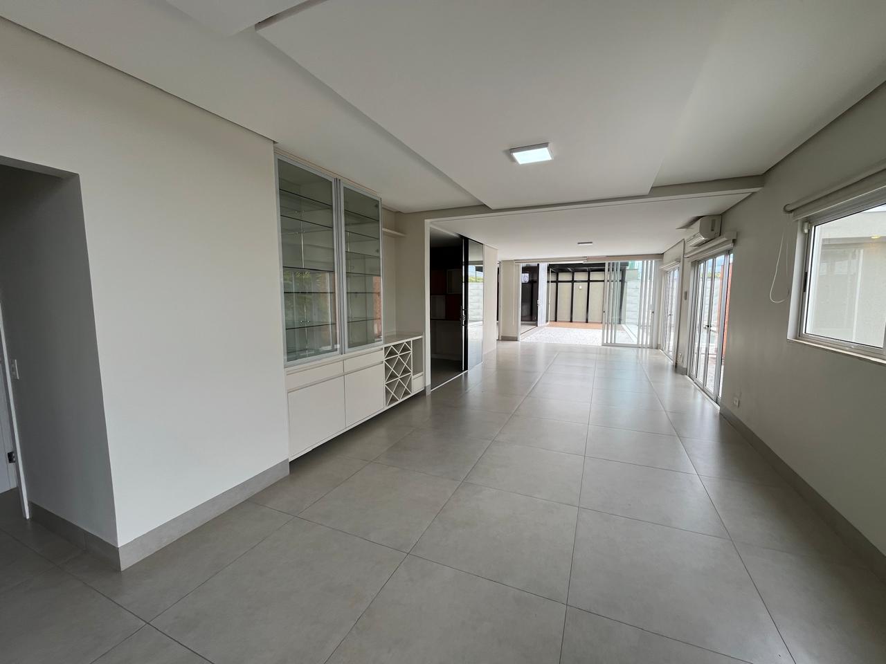 Casa à venda com 4 quartos, 4 suítes, 4 vagas e 301m² no Residencial Damha II, Campo Grande (MS) — foto 5 de 30