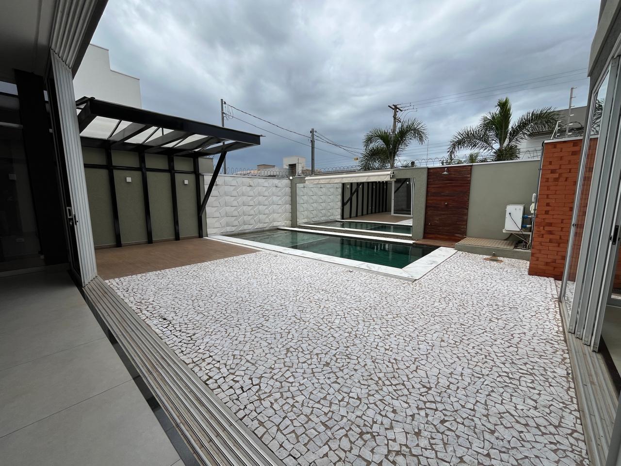 Casa à venda com 4 quartos, 4 suítes, 4 vagas e 301m² no Residencial Damha II, Campo Grande (MS) — foto 12 de 30