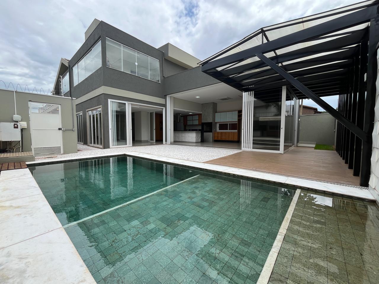 Casa à venda com 4 quartos, 4 suítes, 4 vagas e 301m² no Residencial Damha II, Campo Grande (MS) — foto 14 de 30