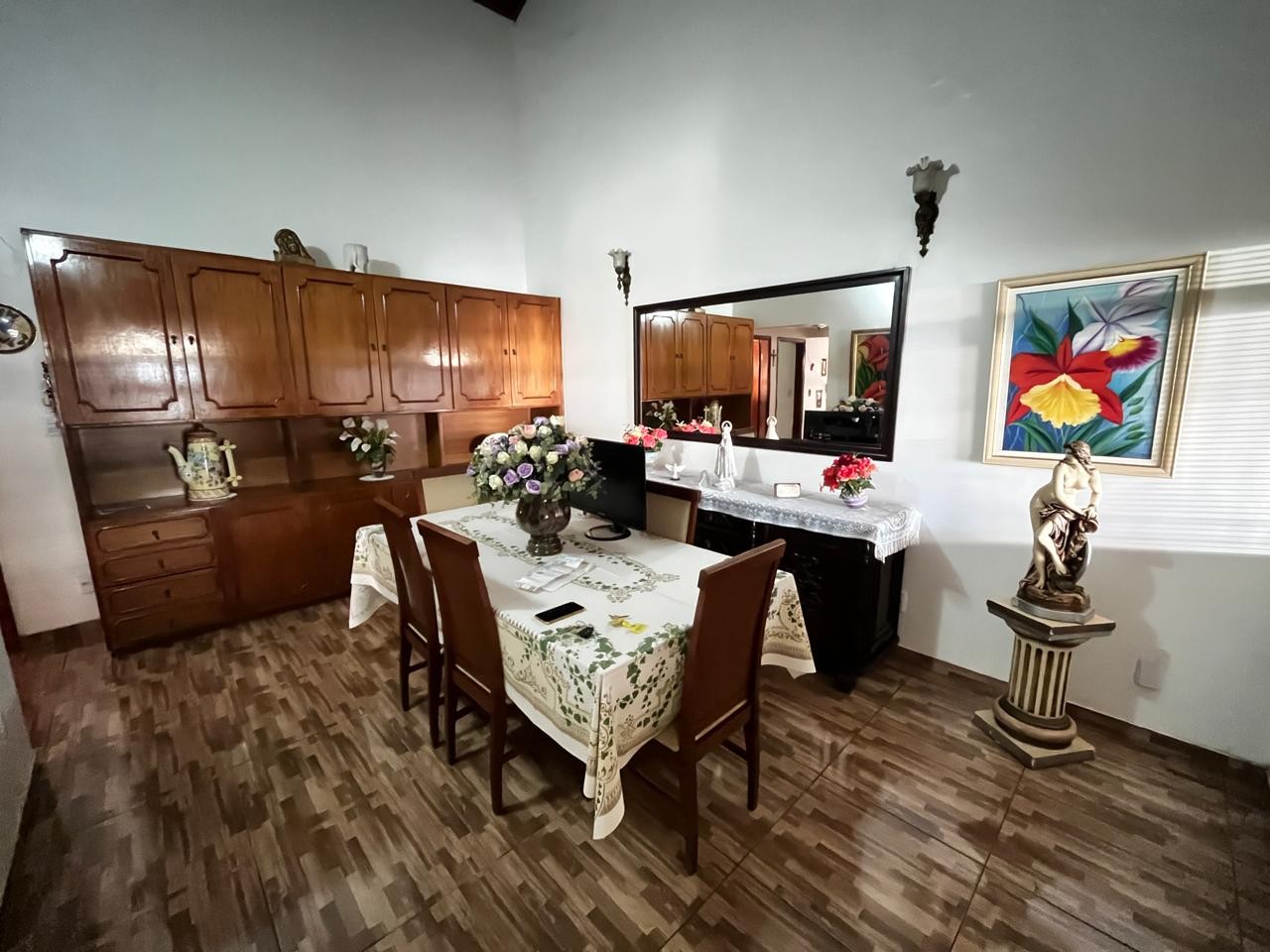 Casa à venda com 4 quartos, 1 suíte, 3 vagas e 193m² no Jardim São Bento, Campo Grande (MS) — foto 9 de 30