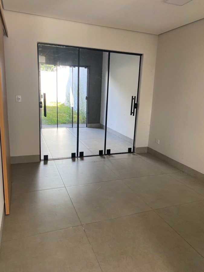 Casa à venda com 3 quartos, 3 suítes, 2 vagas e 133m² no Vila Carlota, Campo Grande (MS) — foto 4 de 24
