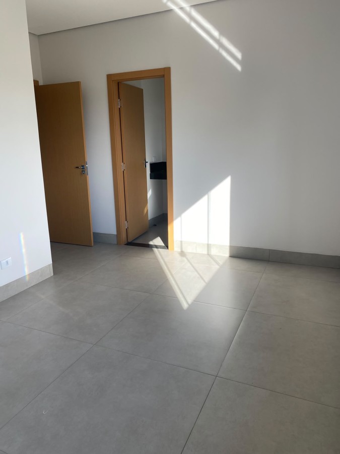 Casa à venda com 3 quartos, 3 suítes, 2 vagas e 133m² no Vila Carlota, Campo Grande (MS) — foto 22 de 24