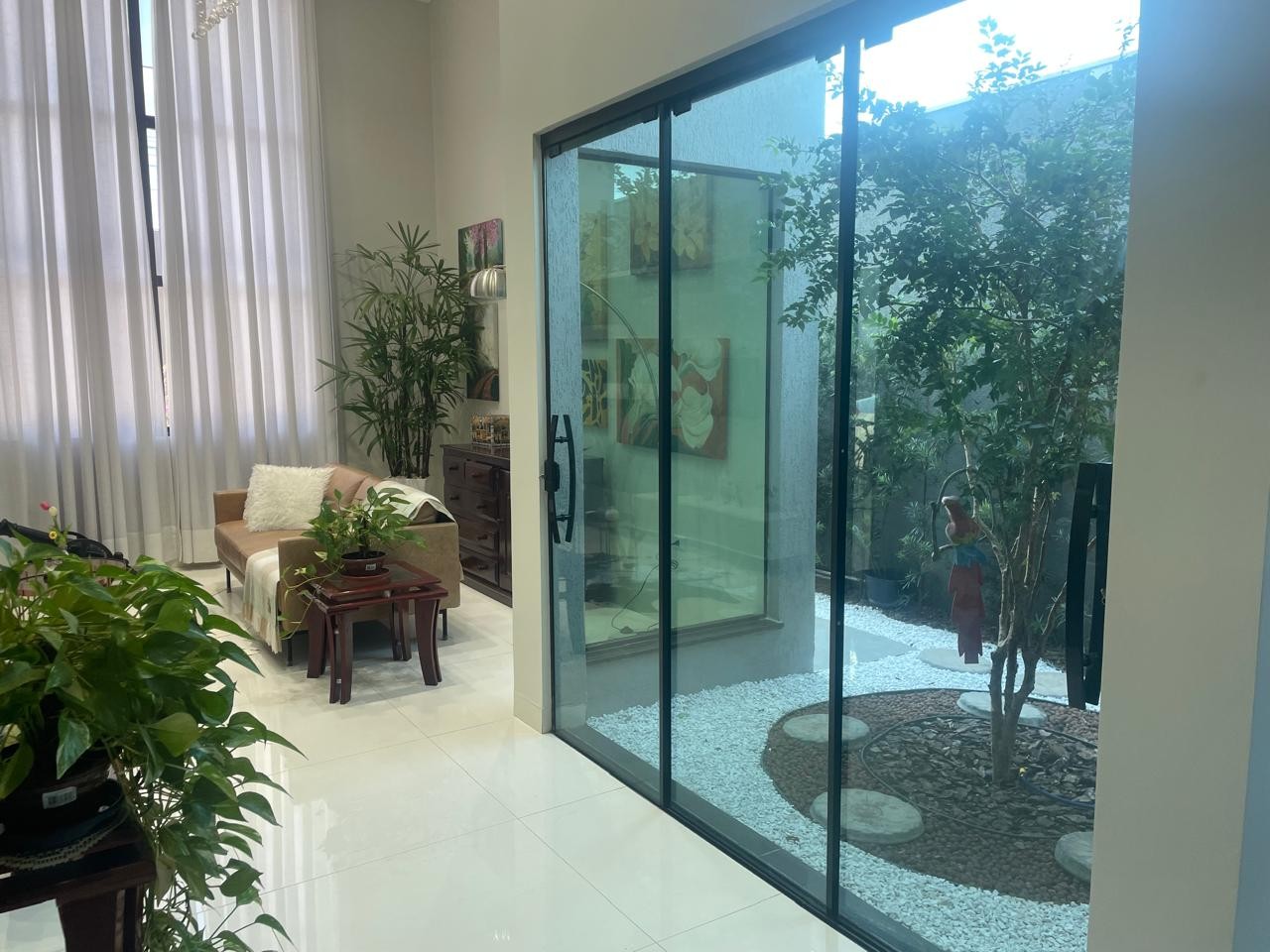 Casa à venda com 3 quartos, 3 suítes, 4 vagas e 360m² no Panamá, Campo Grande (MS) — foto 8 de 28