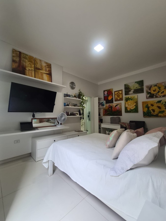 Casa à venda com 3 quartos, 3 suítes, 4 vagas e 360m² no Panamá, Campo Grande (MS) — foto 15 de 28
