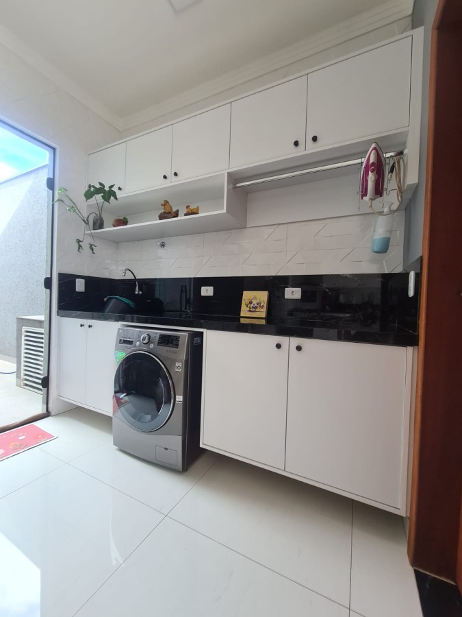 Casa à venda com 3 quartos, 3 suítes, 4 vagas e 360m² no Panamá, Campo Grande (MS) — foto 24 de 28