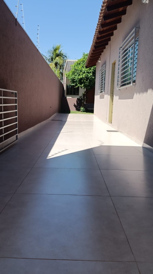 Casa à venda com 6 quartos, 2 suítes, 5 vagas e 216m² no Jardim Tijuca, Campo Grande (MS) — foto 3 de 22