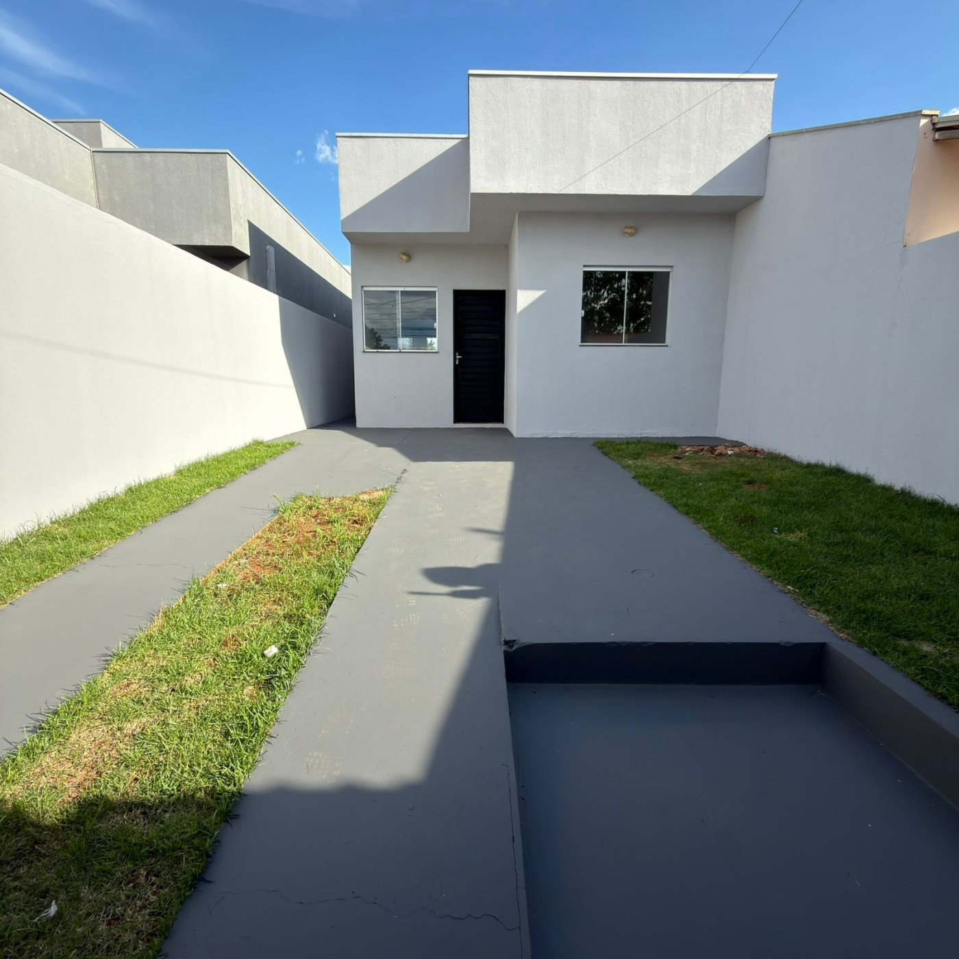 Casa à venda com 2 quartos, 1 banheiro e 56m² no Jardim Colúmbia, Campo Grande — foto principal