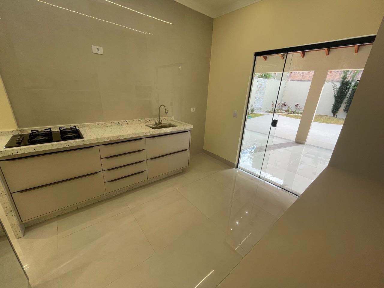 Casa à venda com 3 quartos, 1 suíte, 4 vagas e 222m² no Vila Nasser, Campo Grande (MS) — foto 7 de 26