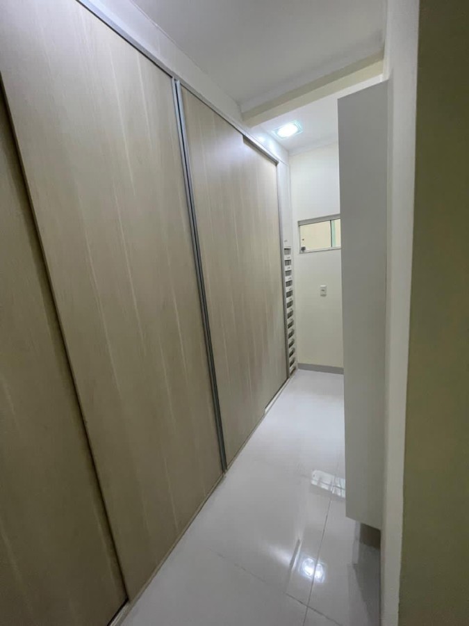 Casa à venda com 3 quartos, 1 suíte, 4 vagas e 222m² no Vila Nasser, Campo Grande (MS) — foto 15 de 26