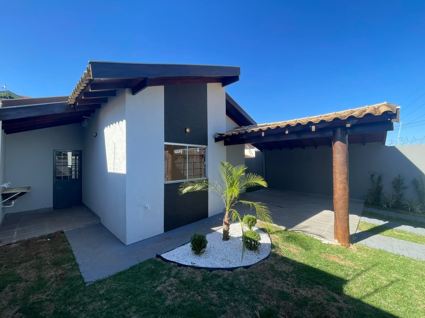 Casa à venda com 3 quartos, 1 banheiro e 108m² no Vila Planalto, Campo Grande — foto principal