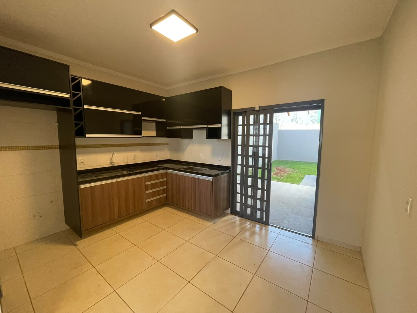 Casa à venda com 3 quartos, 1 suíte e 108m² no Vila Planalto, Campo Grande (MS) — foto 10 de 18