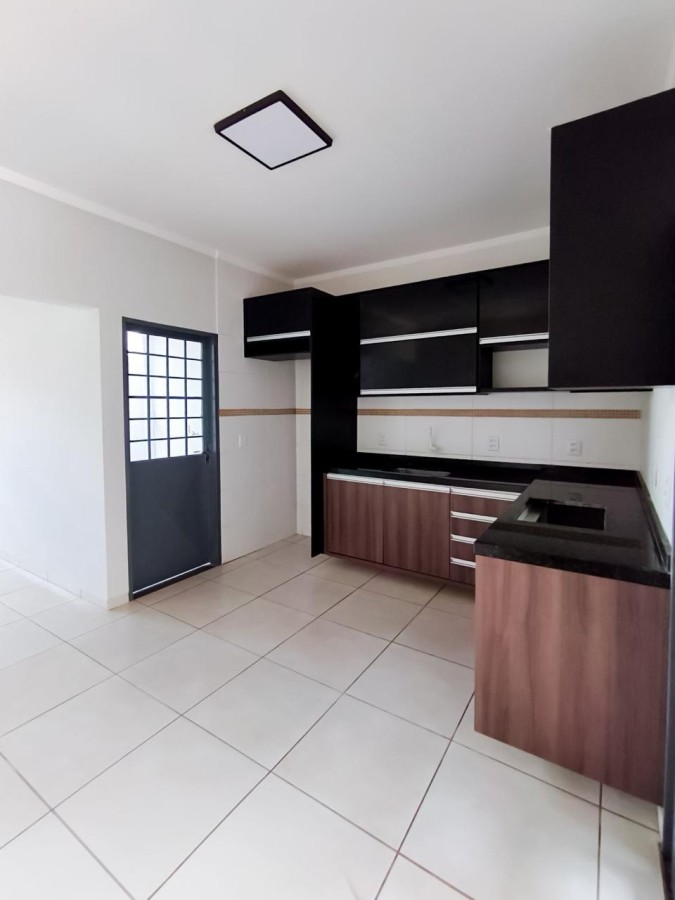 Casa à venda com 3 quartos, 1 suíte e 108m² no Vila Planalto, Campo Grande (MS) — foto 9 de 18