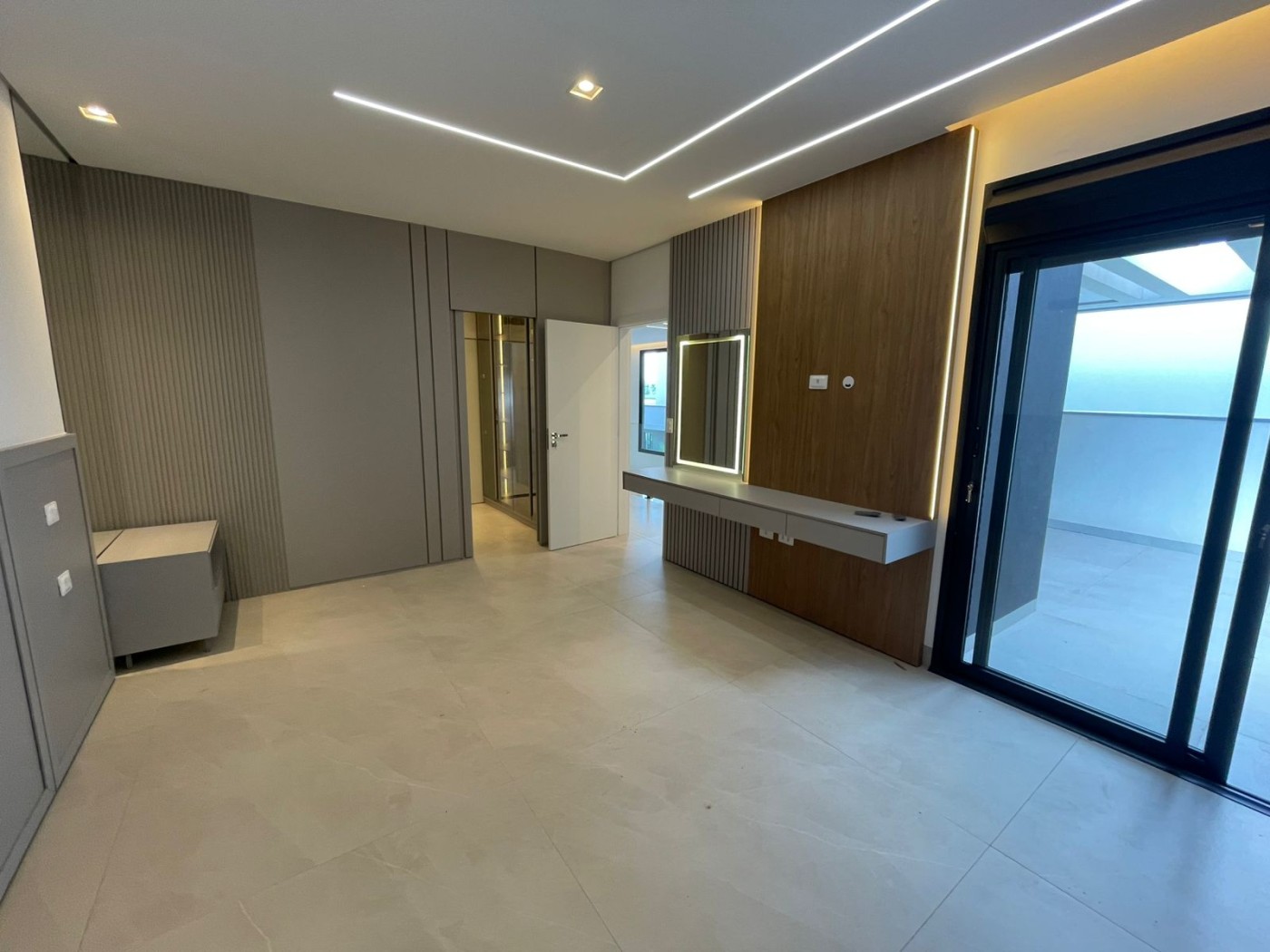 Casa à venda com 4 quartos, 4 suítes e 280m² no Alphaville 2, Campo Grande (MS) — foto 13 de 17