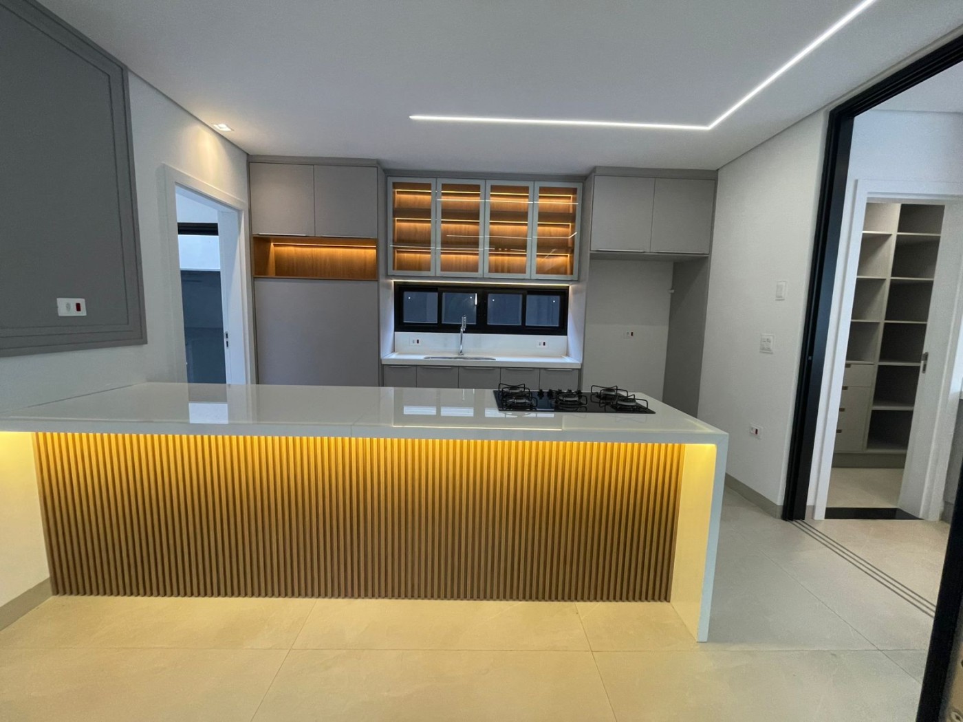 Casa à venda com 4 quartos, 4 suítes e 280m² no Alphaville 2, Campo Grande (MS) — foto 7 de 17