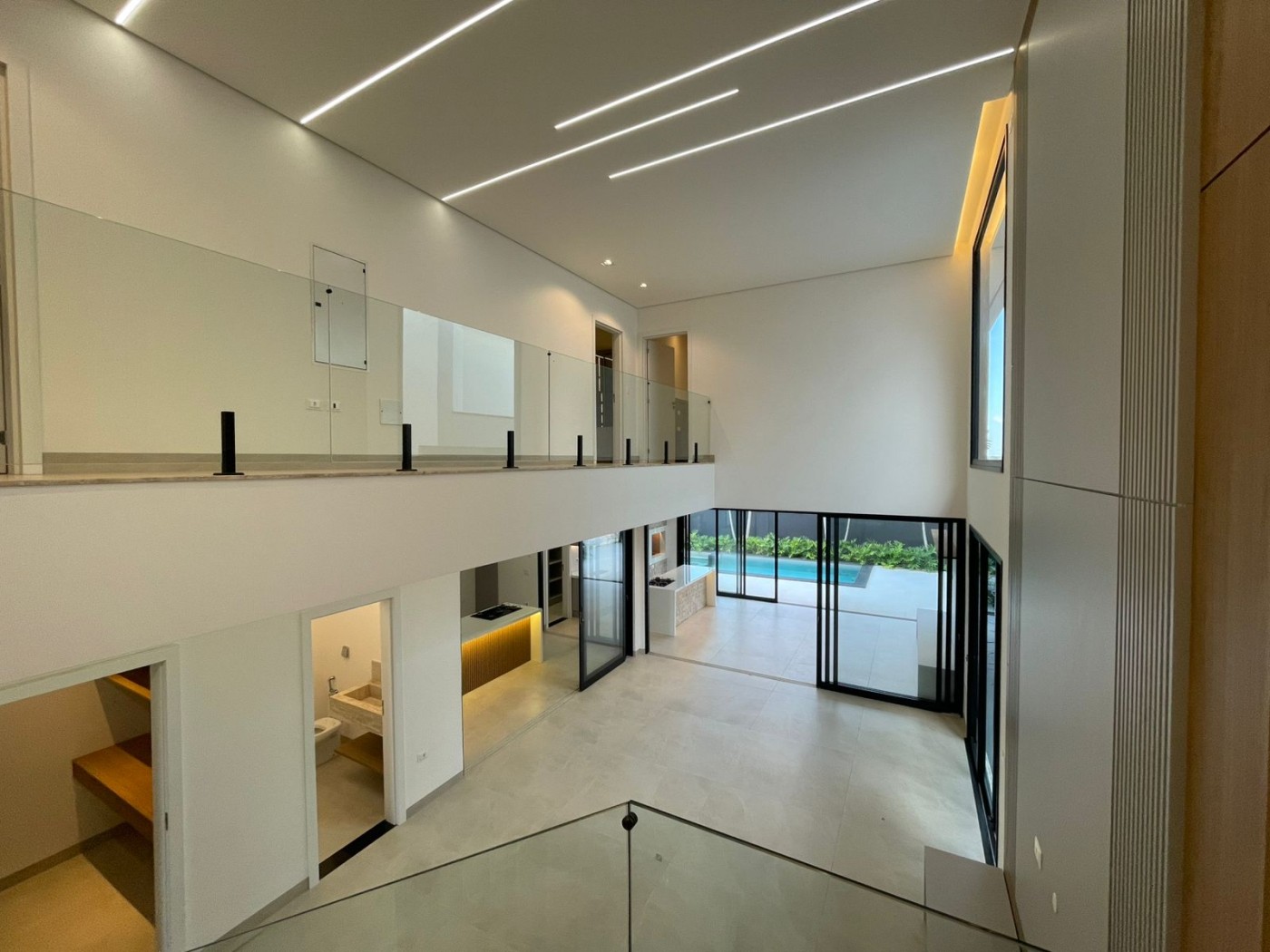 Casa à venda com 4 quartos, 4 suítes e 280m² no Alphaville 2, Campo Grande (MS) — foto 5 de 17