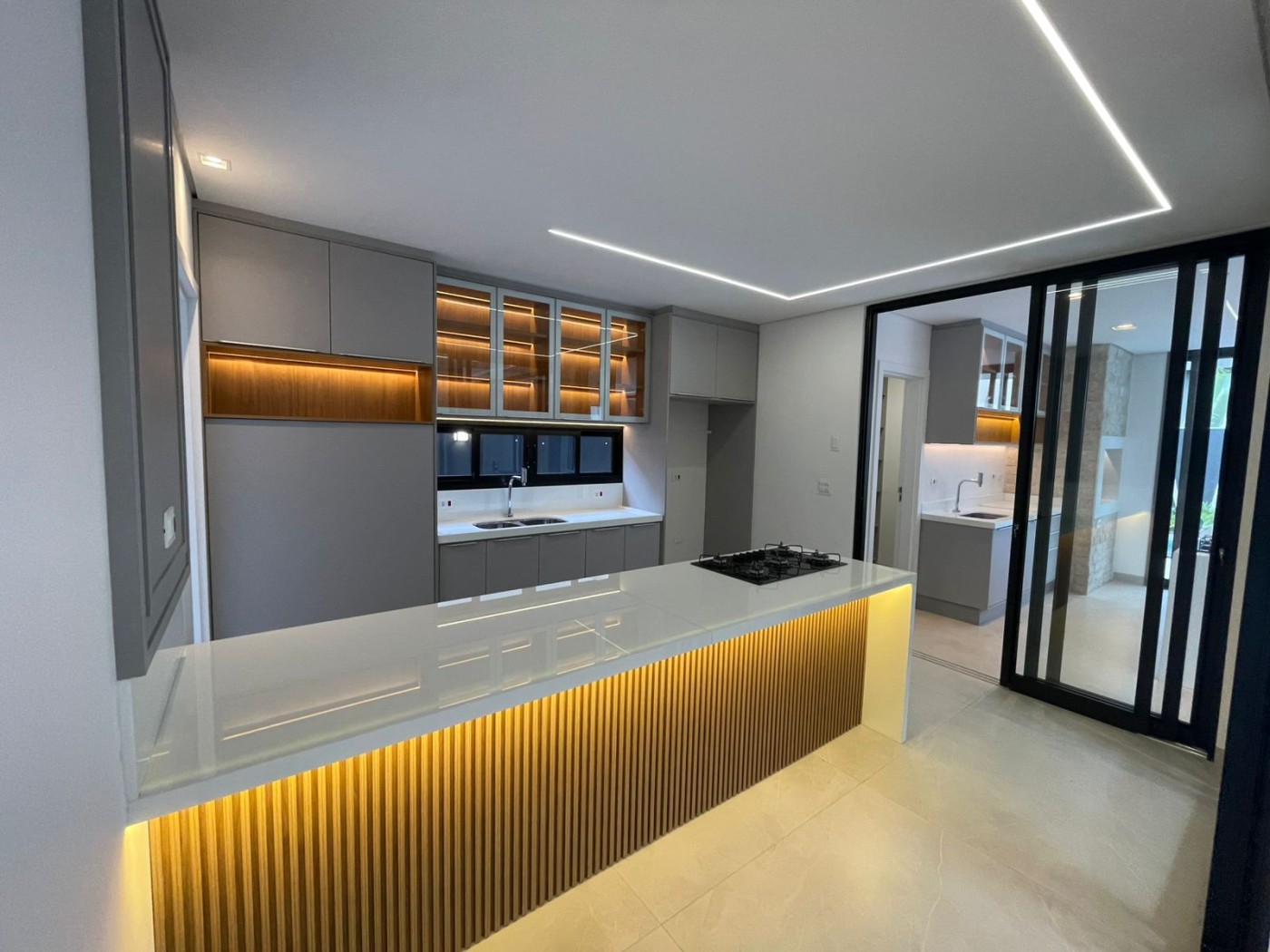 Casa à venda com 4 quartos, 4 suítes e 280m² no Alphaville 2, Campo Grande (MS) — foto 11 de 17