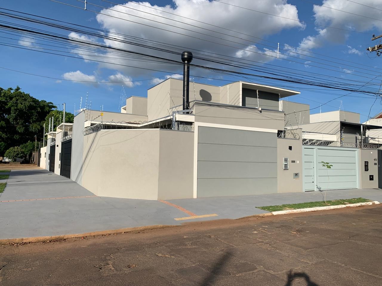 Casa à venda com 3 quartos, 1 suíte, 2 vagas e 75m² no Vila Margarida, Campo Grande (MS) — foto 2 de 16