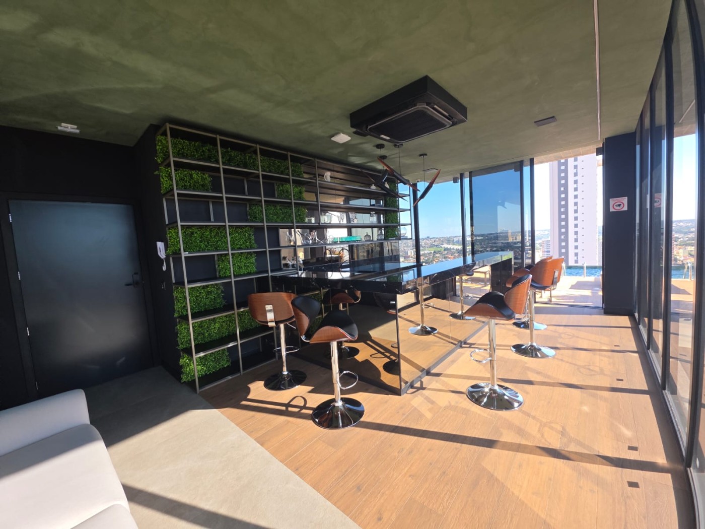 Apartamento à venda com 3 quartos, 1 suíte, 2 vagas e 94m² no Monte Castelo, Campo Grande (MS) — foto 13 de 30