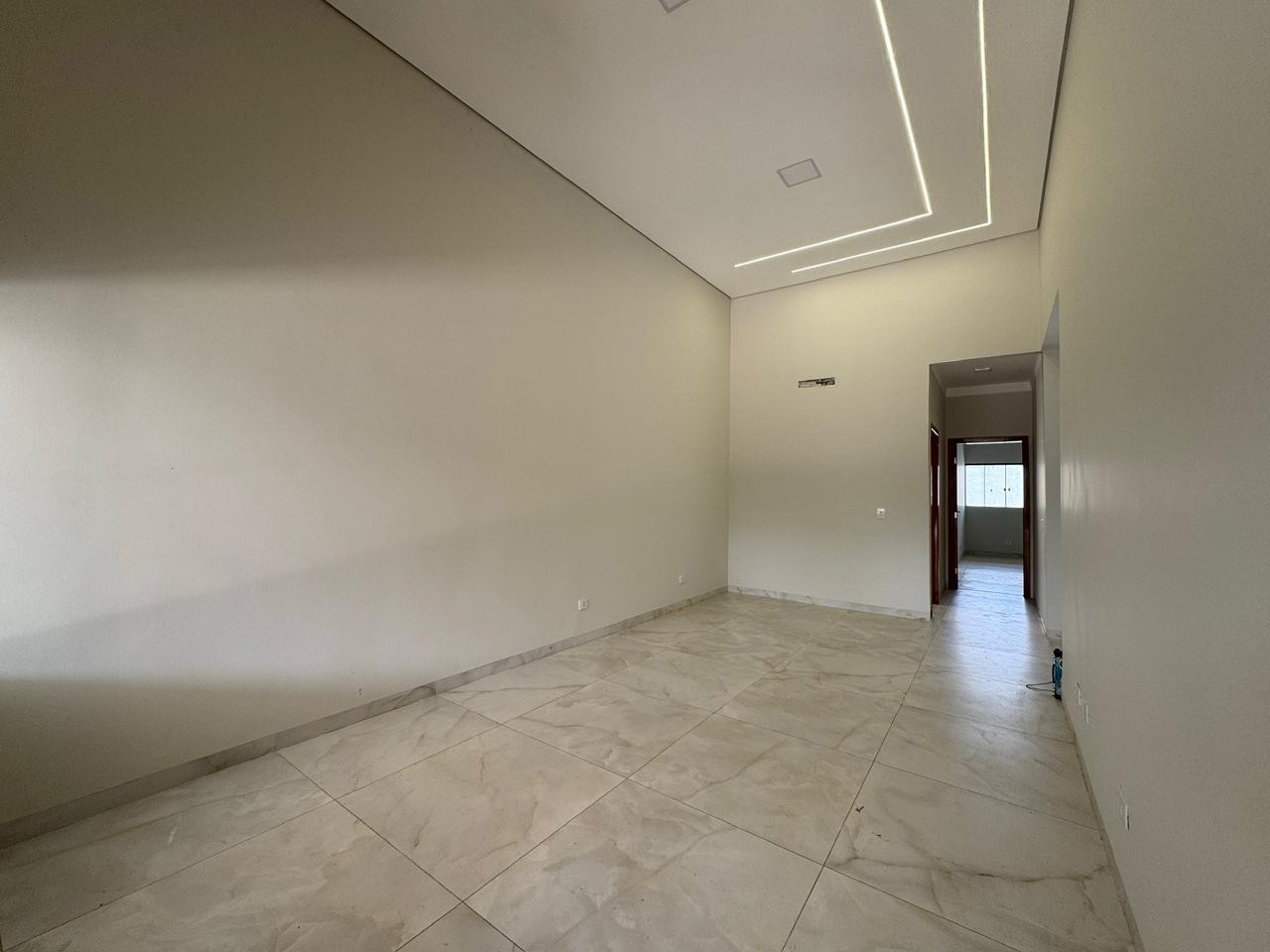 Casa à venda com 3 quartos, 2 suítes, 3 vagas e 155m² no Vila Morumbi, Campo Grande (MS) — foto 2 de 14