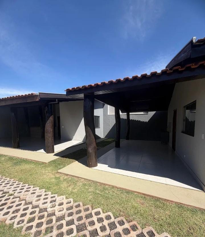Casa à venda com 3 quartos, 1 suíte, 3 vagas e 162m² no Pioneiros, Campo Grande (MS) — foto 4 de 25