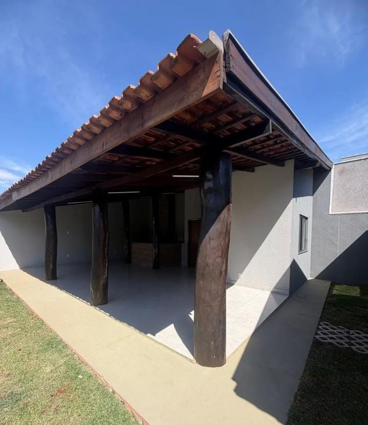 Casa à venda com 3 quartos, 1 suíte, 3 vagas e 162m² no Pioneiros, Campo Grande (MS) — foto 8 de 25