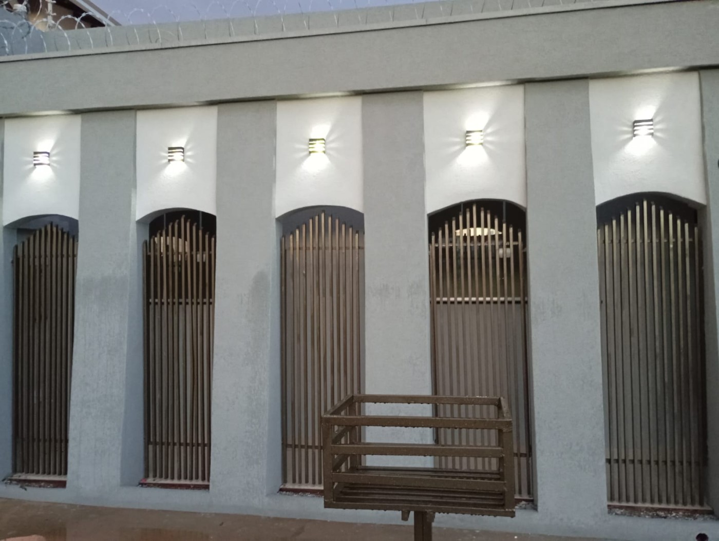 Casa à venda com 4 quartos, 1 suíte, 2 vagas e 180m² no Vila Alba, Campo Grande (MS) — foto 3 de 30