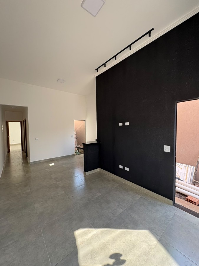 Casa à venda com 2 quartos, 1 suíte, 2 vagas e 56m² no Vila Ravenna, Campo Grande (MS) — foto 2 de 11