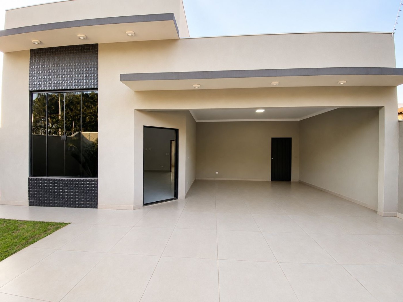 Casa à venda com 3 quartos, 2 suítes, 4 vagas e 165m² no Vila Morumbi, Campo Grande (MS) — foto 2 de 18