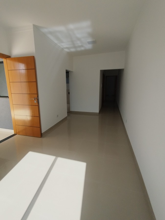 Casa à venda com 2 quartos, 1 suíte, 2 vagas e 180m² no Nova Lima, Campo Grande (MS) — foto 2 de 9