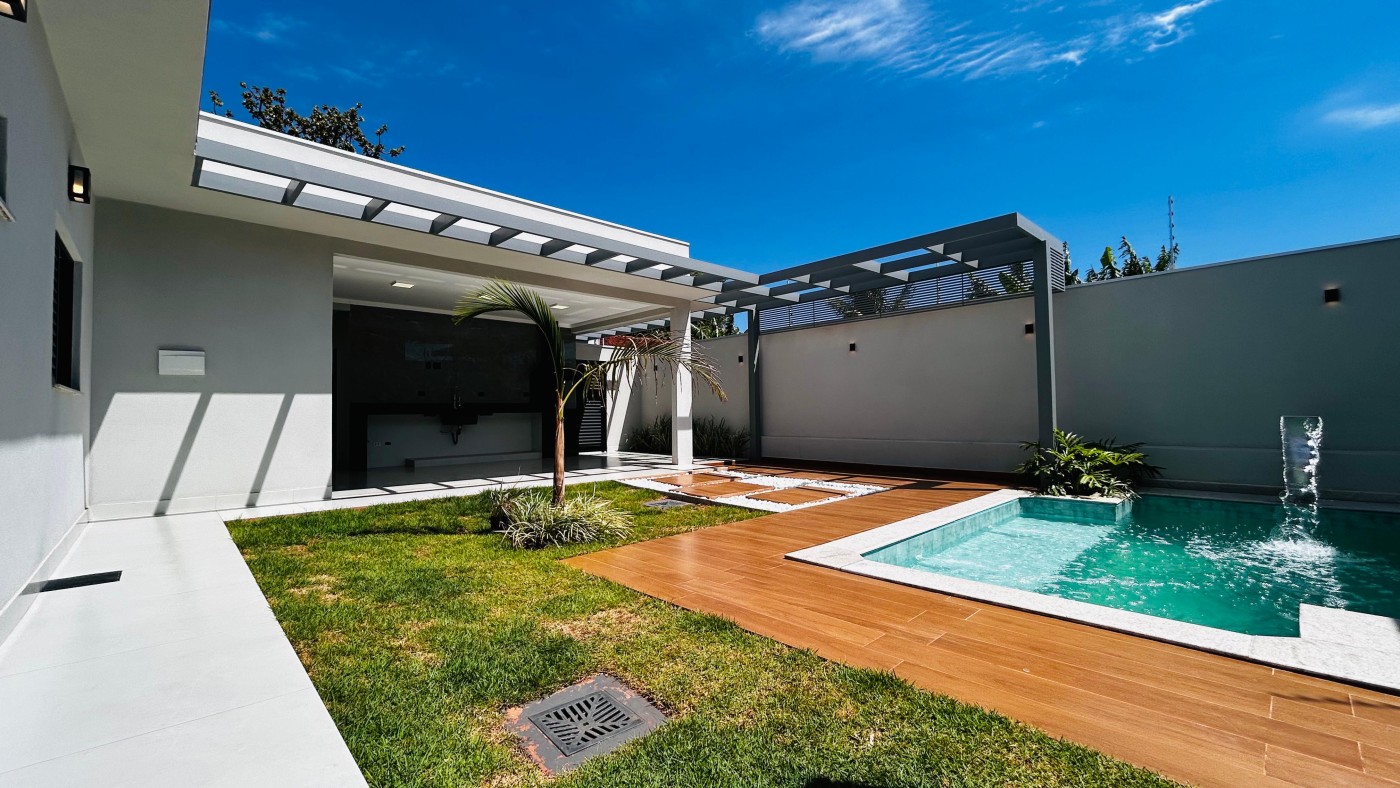 Casa à venda com 3 quartos, 3 suítes, 3 vagas e 176m² no Bairro Seminário, Campo Grande (MS) — foto 3 de 24