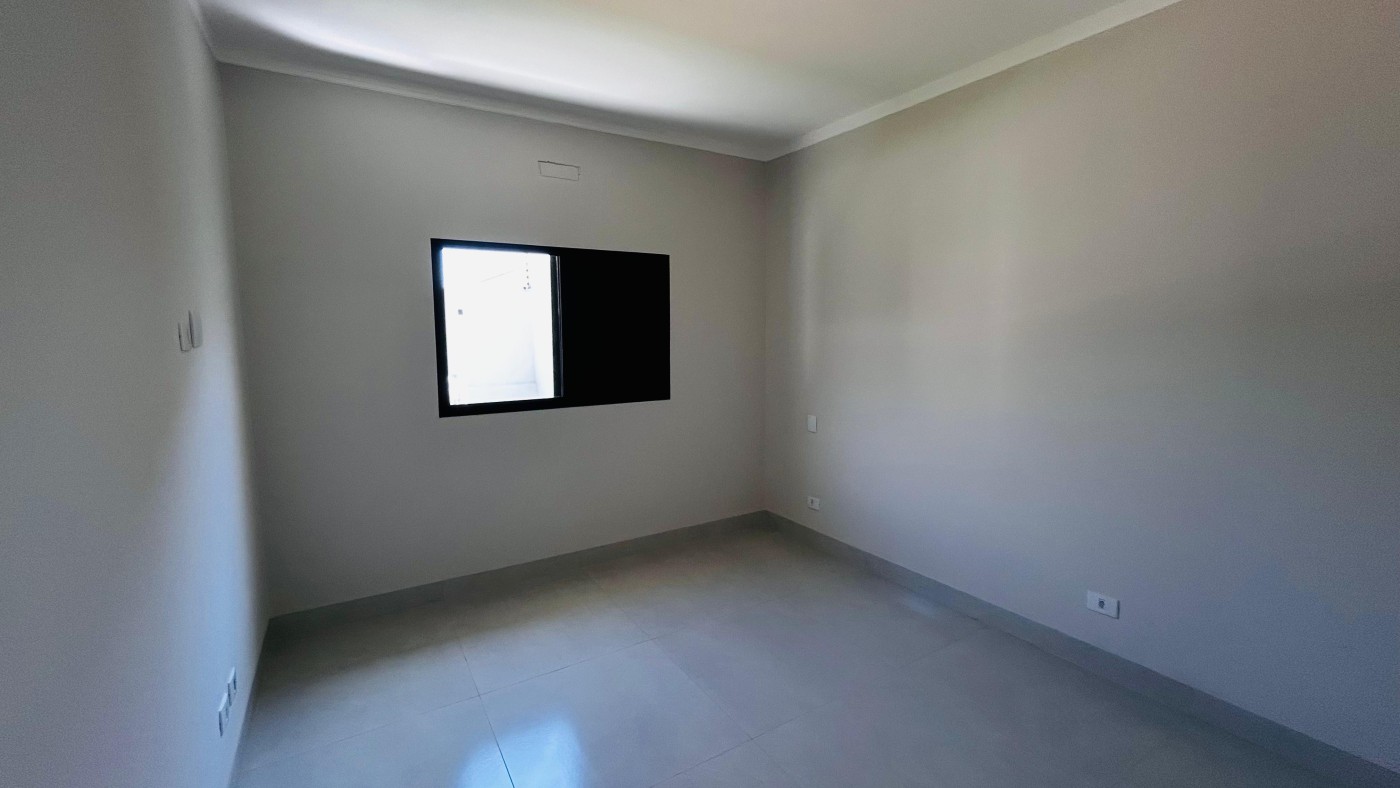 Casa à venda com 3 quartos, 3 suítes, 3 vagas e 176m² no Bairro Seminário, Campo Grande (MS) — foto 8 de 24