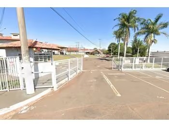Casa à venda com 4 quartos, 4 banheiros, 2 vagas e 180m² no Monte Castelo, Campo Grande — foto principal