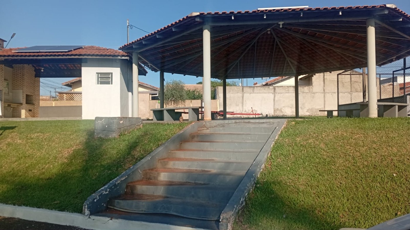 Casa à venda com 4 quartos, 3 suítes, 2 vagas e 180m² no Monte Castelo, Campo Grande (MS) — foto 4 de 17