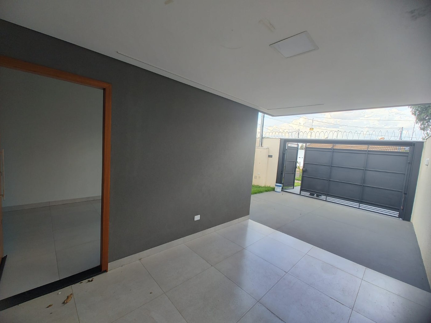 Casa à venda com 3 quartos, 1 suíte e 90m² no Vila Nasser, Campo Grande (MS) — foto 2 de 15