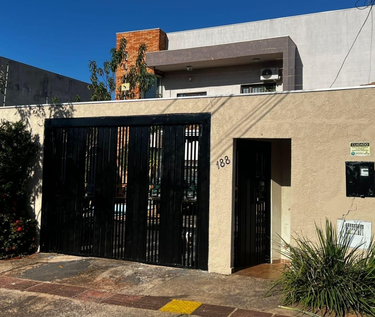 Casa à venda com 3 quartos, 3 suítes, 2 vagas e 242m² no Vila Vilas Boas, Campo Grande (MS) — foto 2 de 26