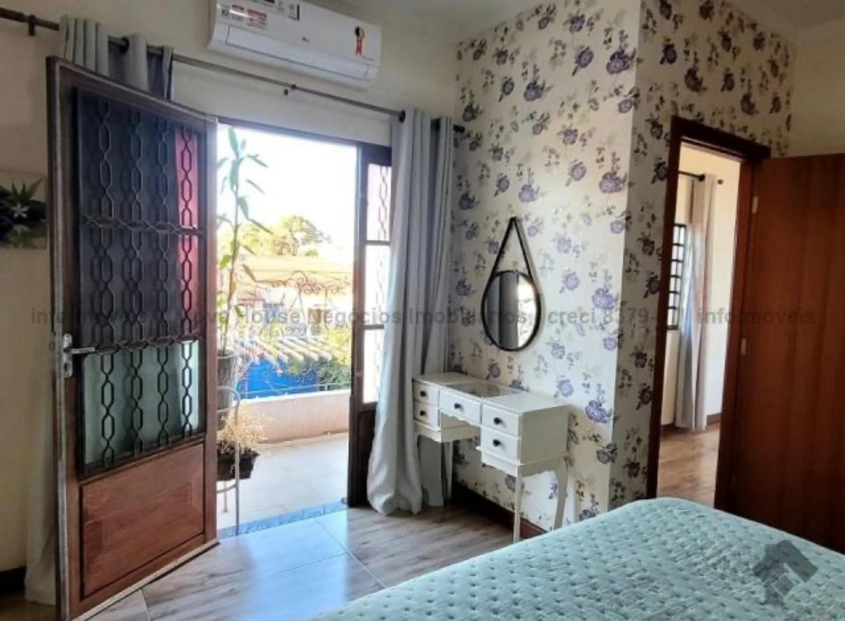 Casa à venda com 3 quartos, 3 suítes, 2 vagas e 242m² no Vila Vilas Boas, Campo Grande (MS) — foto 9 de 26