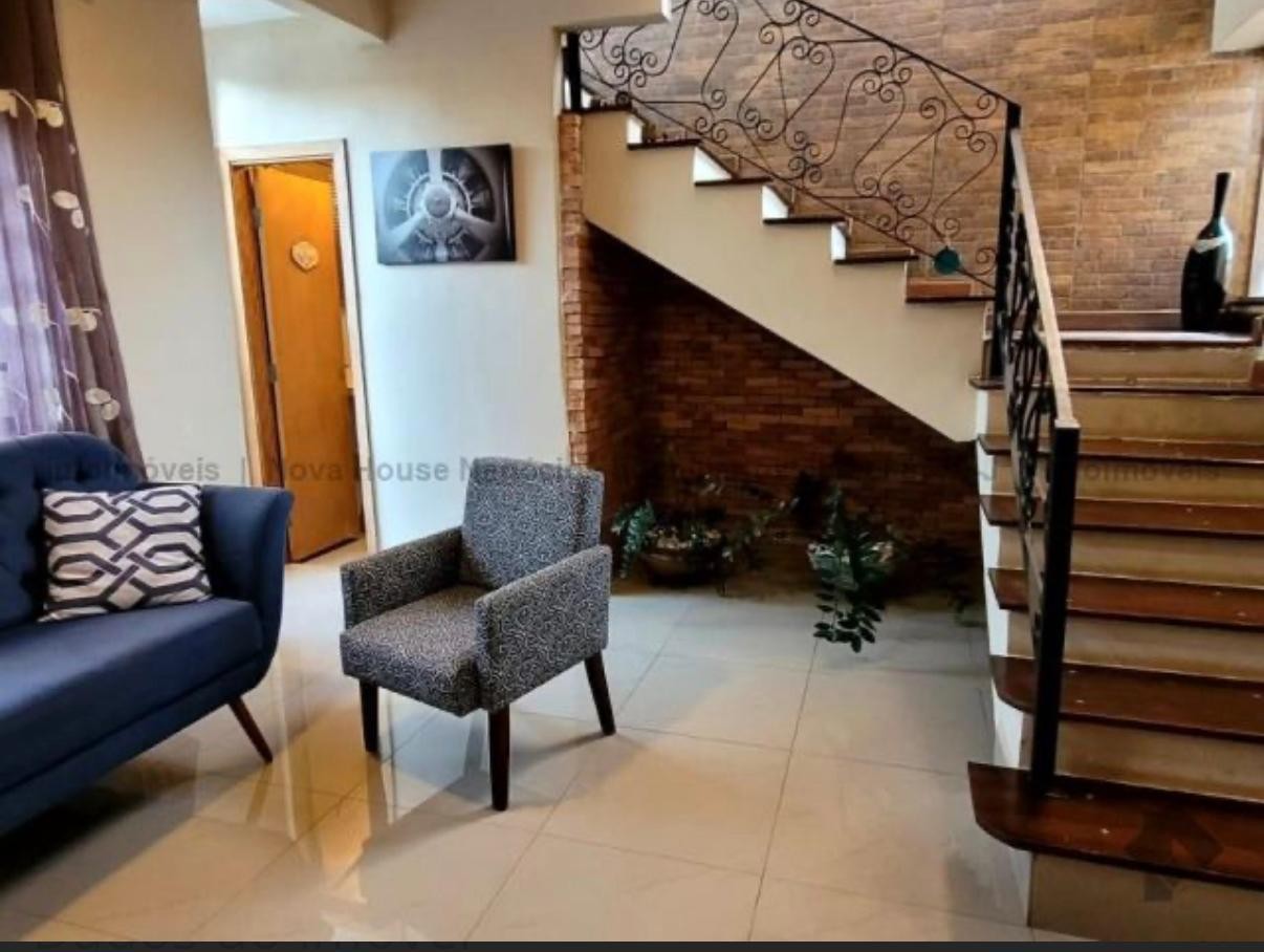 Casa à venda com 3 quartos, 3 suítes, 2 vagas e 242m² no Vila Vilas Boas, Campo Grande (MS) — foto 12 de 26