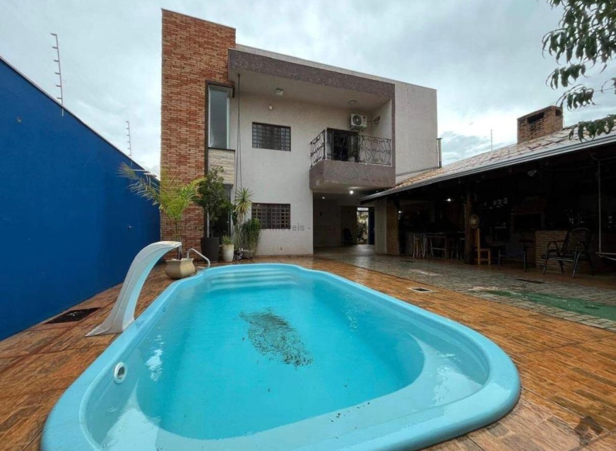 Casa à venda com 3 quartos, 3 suítes, 2 vagas e 242m² no Vila Vilas Boas, Campo Grande (MS) — foto 19 de 26