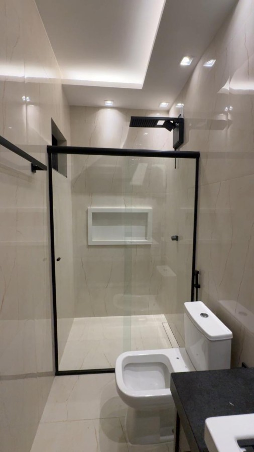 Casa à venda com 3 quartos, 3 suítes, 4 vagas e 236m² no Monte Castelo, Campo Grande (MS) — foto 12 de 26