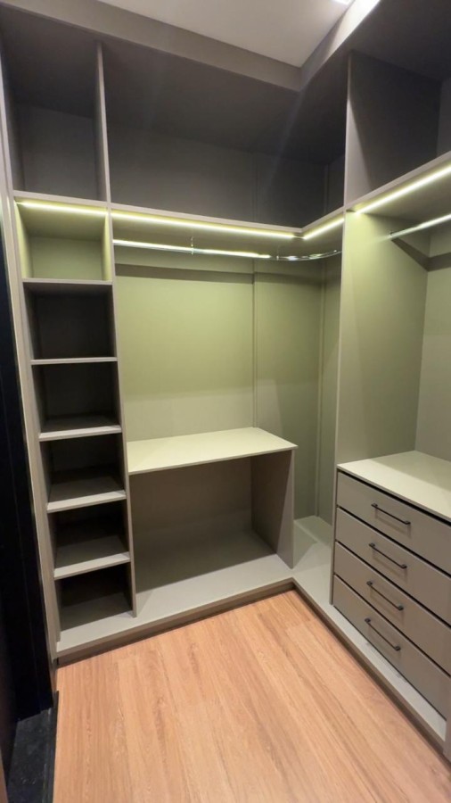 Casa à venda com 3 quartos, 3 suítes, 4 vagas e 236m² no Monte Castelo, Campo Grande (MS) — foto 11 de 26