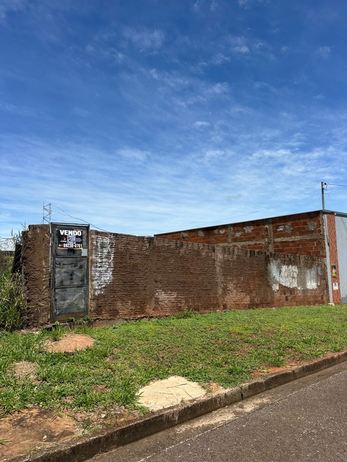 Terreno à venda com 396m² de terreno no Jardim Montevidéu, Campo Grande — foto principal