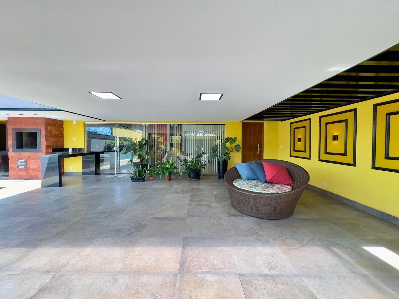Casa à venda com 3 quartos, 1 suíte, 5 vagas e 267m² no Rita Vieira, Campo Grande (MS) — foto 16 de 30