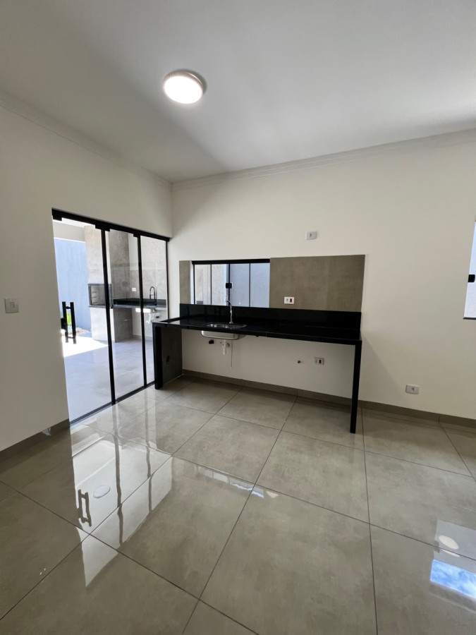 Casa à venda com 3 quartos, 1 suíte, 2 vagas e 106m² no Conjunto Residencial Recanto dos Rouxinóis, Campo Grande (MS) — foto 5 de 21