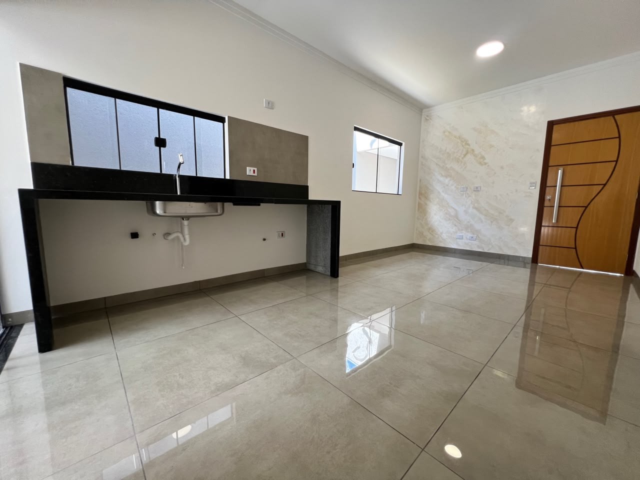 Casa à venda com 3 quartos, 1 suíte, 2 vagas e 106m² no Conjunto Residencial Recanto dos Rouxinóis, Campo Grande (MS) — foto 6 de 21