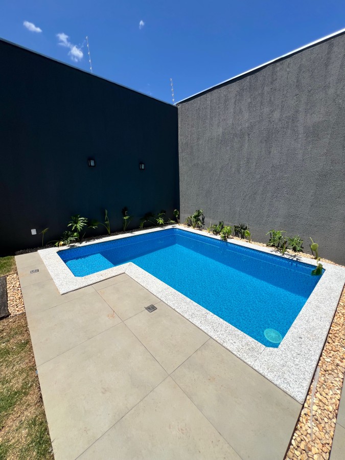 Casa à venda com 3 quartos, 1 suíte, 2 vagas e 106m² no Conjunto Residencial Recanto dos Rouxinóis, Campo Grande (MS) — foto 20 de 21