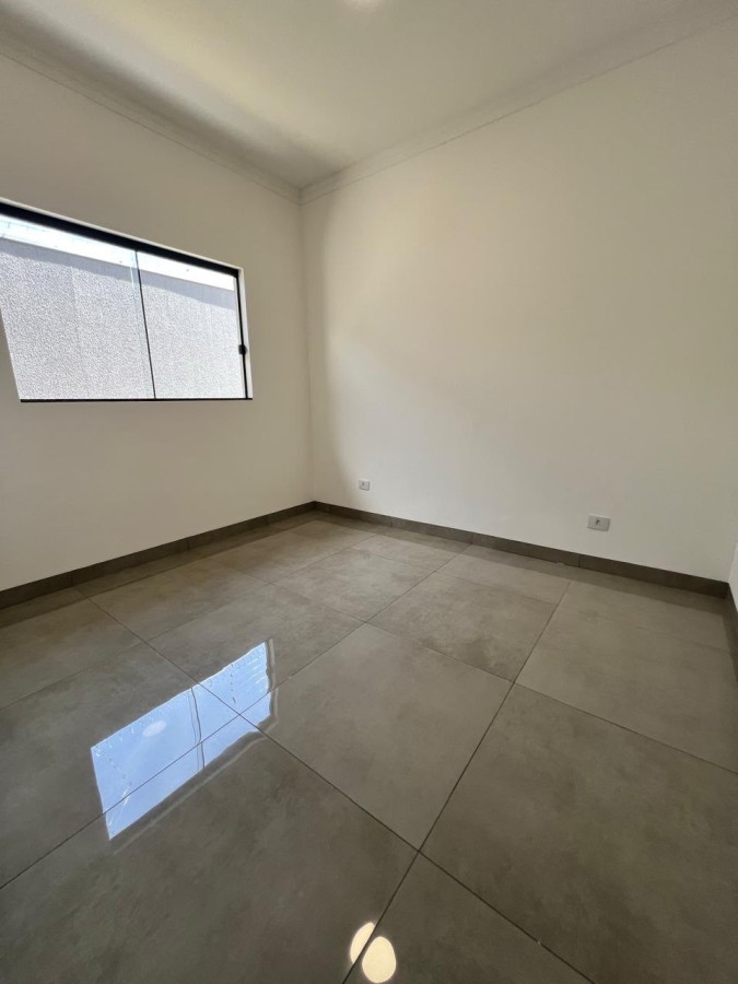 Casa à venda com 3 quartos, 1 suíte, 2 vagas e 106m² no Conjunto Residencial Recanto dos Rouxinóis, Campo Grande (MS) — foto 9 de 21